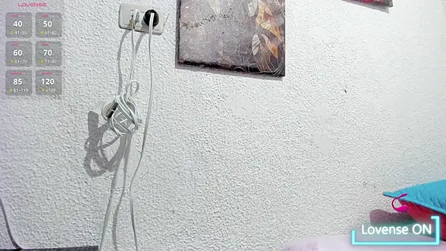 Lola_wish1 webcam
