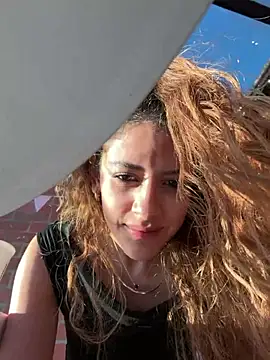 alana15 Live Webcam on Stripchat