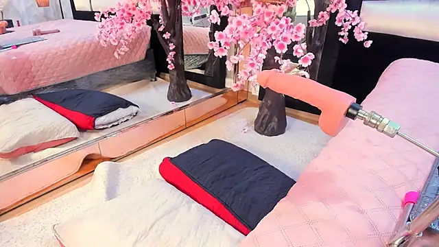 TessaCooper1 webcam