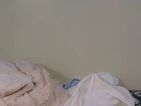 Watch pookie_smiles live on EroticFlix - High definition streams