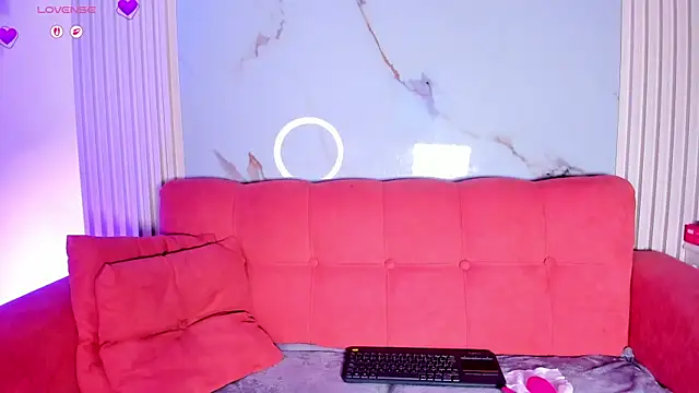 LunaRossie_ webcam