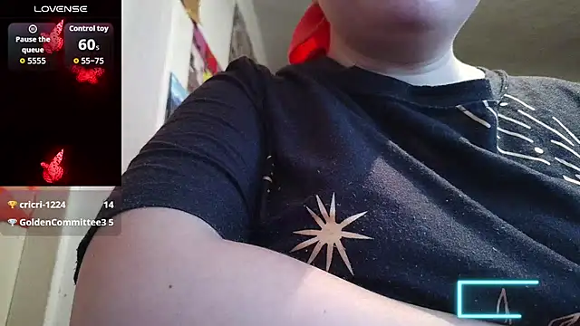 Cora_Maro webcam