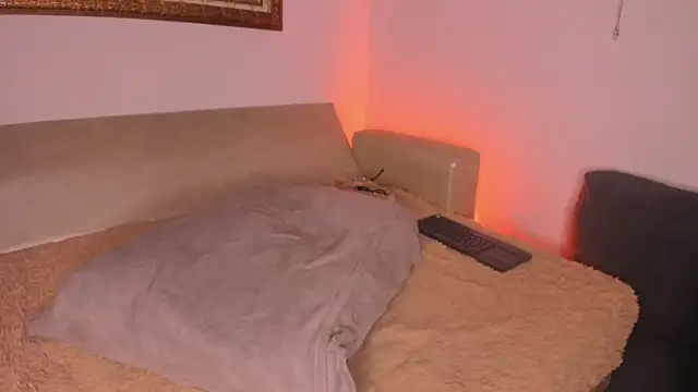VeronicaSmith_OS webcam