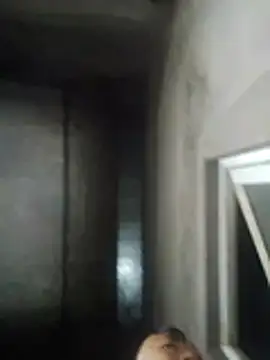 Moon_squirtt webcam