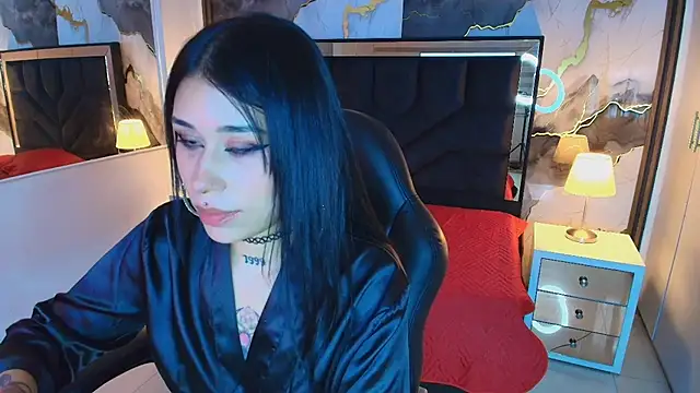 SusanVilla live cam on StripChat