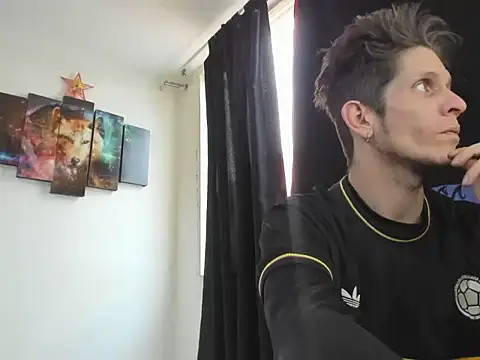 MasterSkater live cam on StripChat