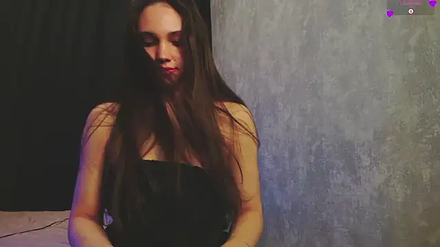 HolySinner83 webcam