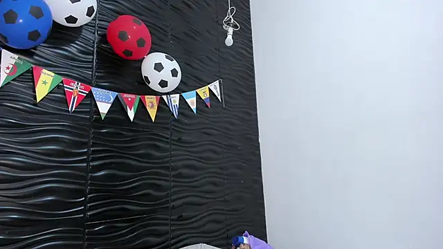Melody_Megann webcam