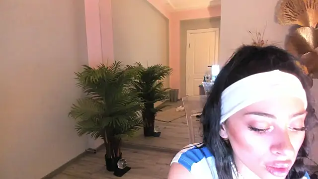 Cupcake_Izzy webcam
