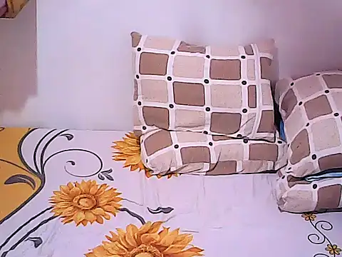 Sweetyummybabygirl webcam
