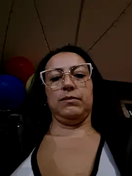 Lauryn_Jones webcam