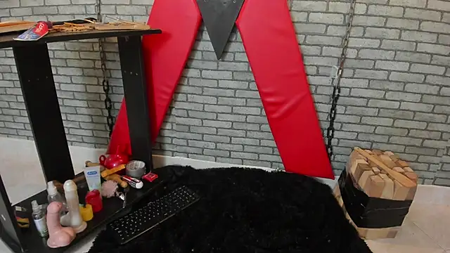 hillary_bigbutt webcam
