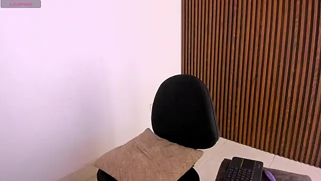 CandyGlow_ webcam