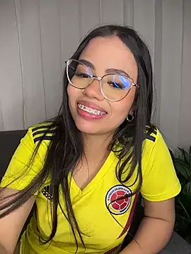 Susan_Voltaire webcam