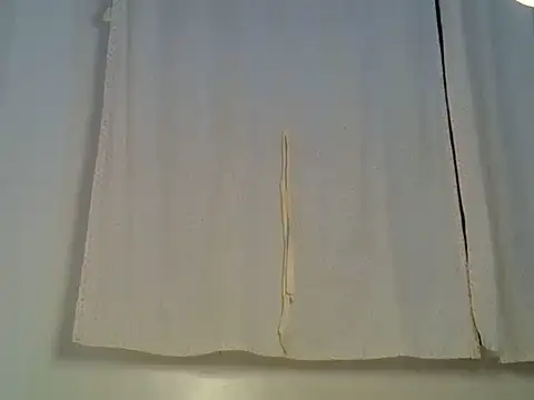 sweet_iynika webcam