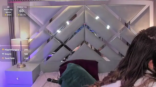 Ali_Stoker_ webcam