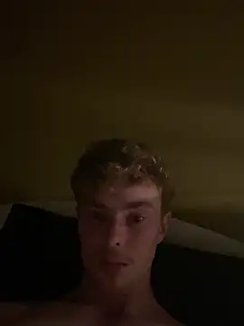 Randy9222's live cam