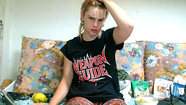 Sophie_Bell webcam