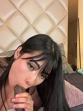 Jade-Naughty webcam