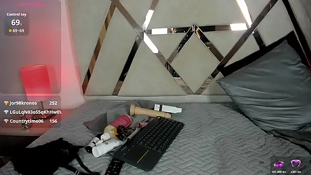 Carliet_66 webcam