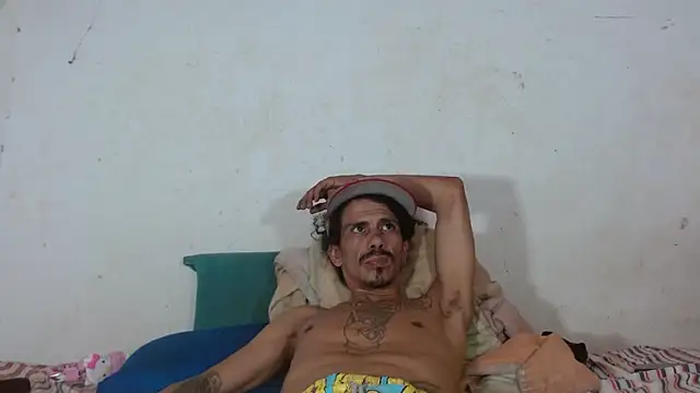 hungry_latin_line webcam