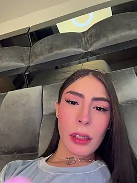 Camistar18 live cam on StripChat