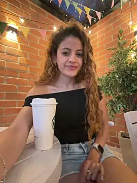 alana15 webcam