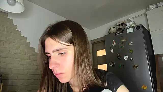 ZaraGuyette webcam