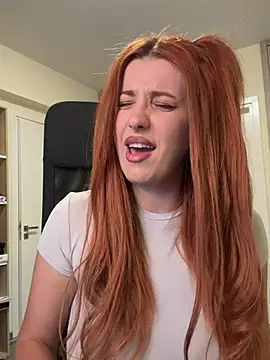 RoxxyDallas webcam