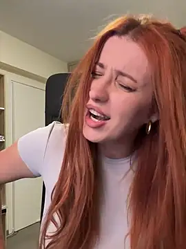 RoxxyDallas webcam