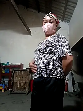 YeuAnhbigcock webcam
