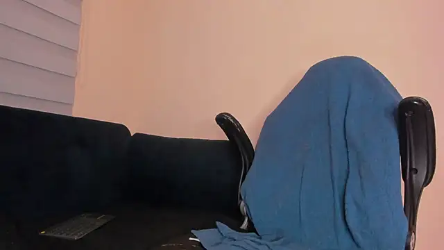 tyler_waka01 (M young) - Bounce ass in doggy