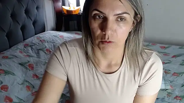 Chantal_hott webcam