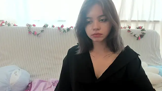 miko_honey live cam on StripChat