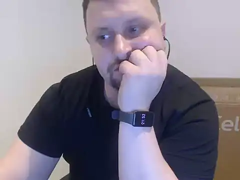 tropical_guy90 webcam