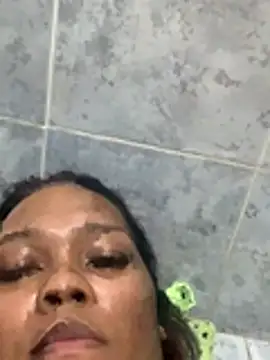 luandra69 webcam