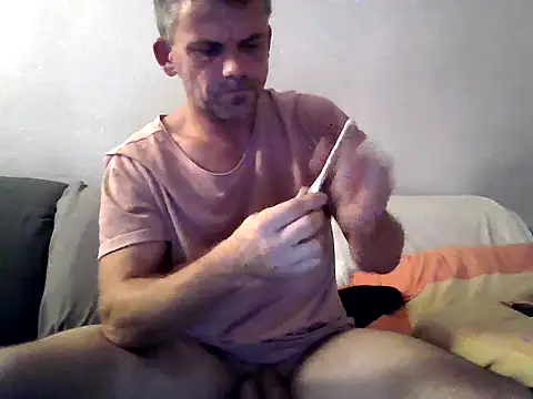 Cambitchboy live sex cam