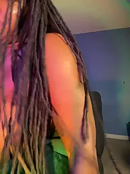 GirthGoddessCoco webcam