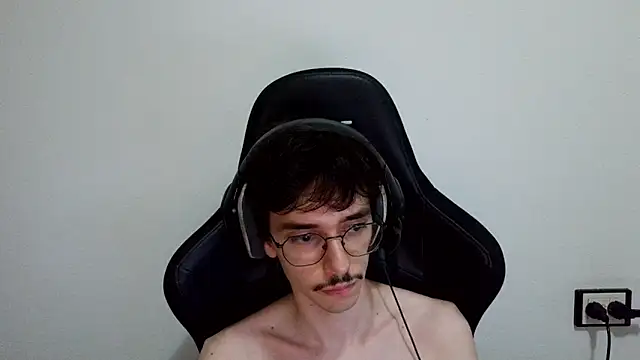 gabrielNovin17cm webcam