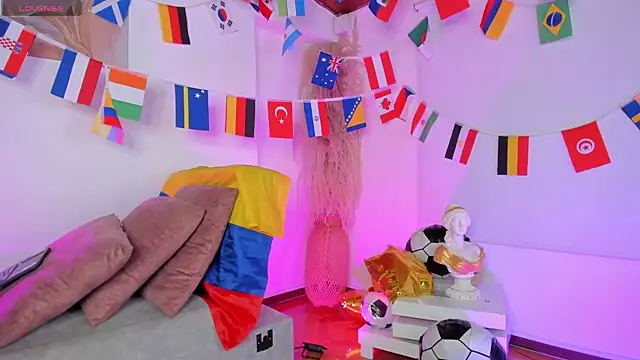 Amelie_Wine webcam
