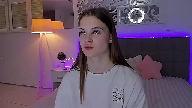 LuisaClover webcam