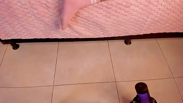 Ellie-Bite webcam