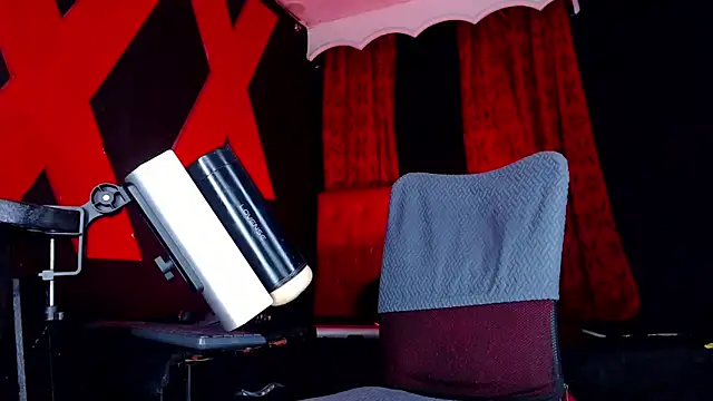 abrilbigcock webcam