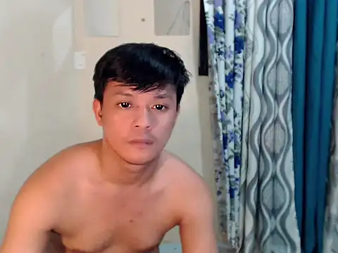 kingdomcum96 live sex cam