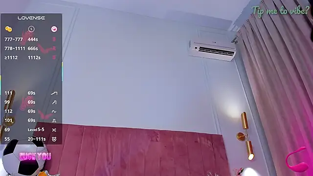 Mayzzie webcam