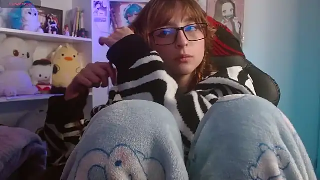 CelesteAyase webcam