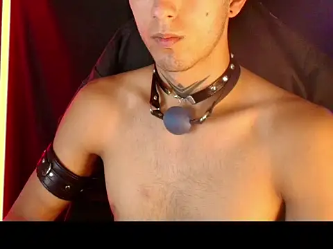 dark_men1 webcam