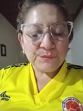 JULIETA_21- profile
