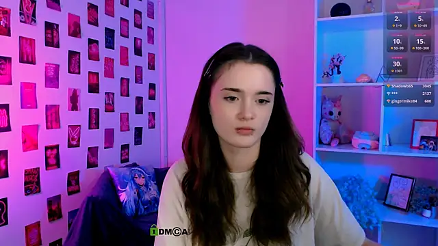 liana_kisses webcam