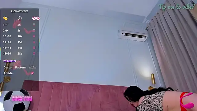 Mayzzie webcam